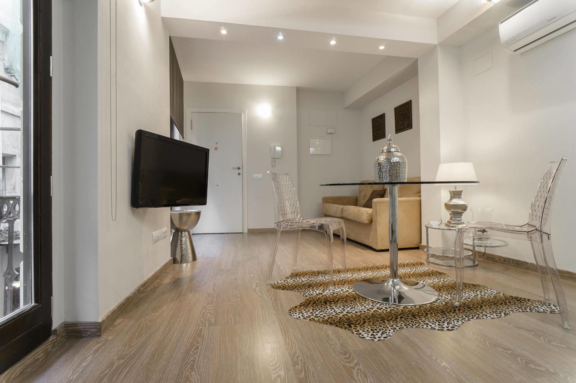 Kirei Apartment Sombrereria Valencia Ngoại thất bức ảnh